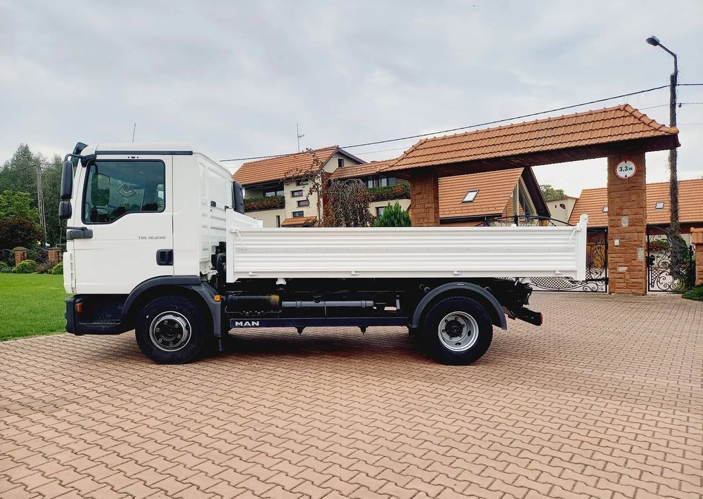 MAN TGL 12 250 EURO 5 !!! BLOKADA MOSTU !!!! - Camion benne: photos 5 MAN TGL 12 250 EURO 5 !!! BLOKADA MOSTU !!!! - Camion benne: photos 5