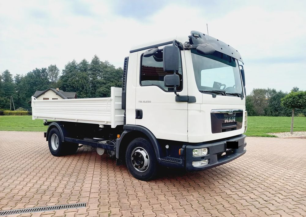MAN TGL 12 250 EURO 5 !!! BLOKADA MOSTU !!!! - Camion benne: photos 4 MAN TGL 12 250 EURO 5 !!! BLOKADA MOSTU !!!! - Camion benne: photos 4