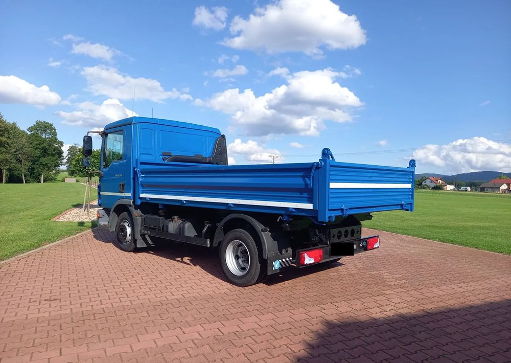 Camion benne MAN TGL 8 150 !! EURO 6 !!!: photos 7 Camion benne MAN TGL 8 150 !! EURO 6 !!!: photos 7