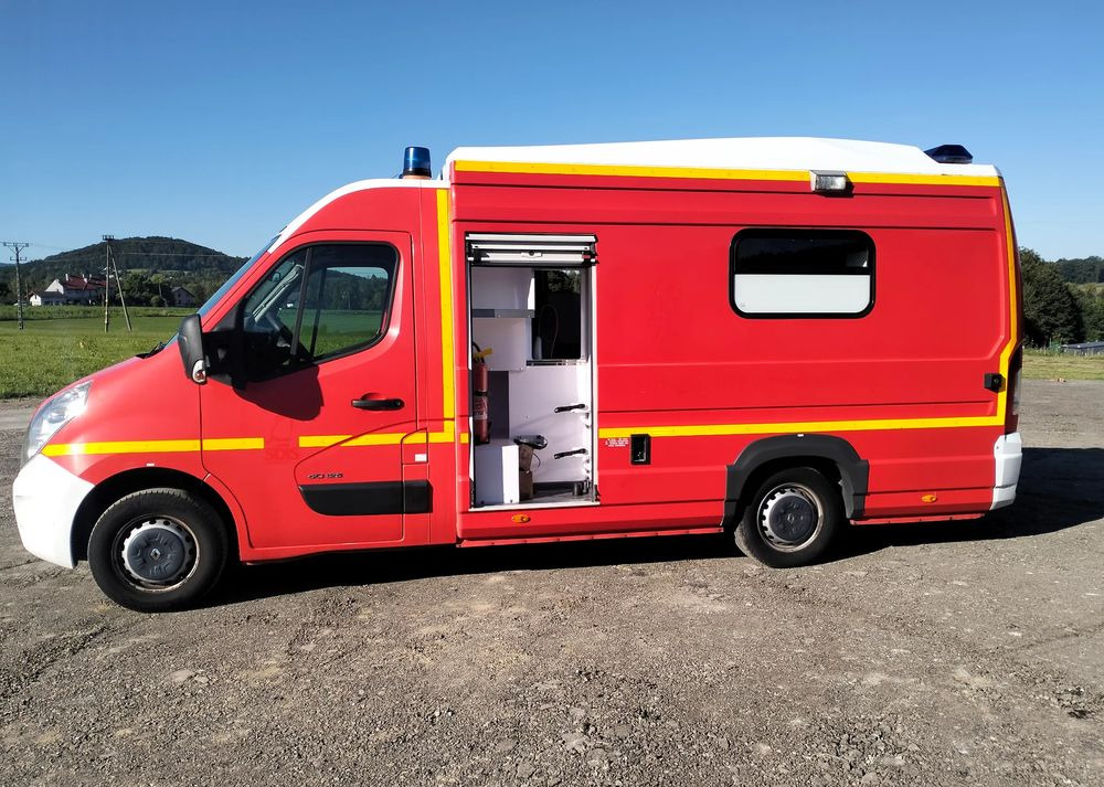 Renault Master III 2.3 ambulans karetka kontener straż pogotowie - Ambulance: photos 4 Renault Master III 2.3 ambulans karetka kontener straż pogotowie - Ambulance: photos 4