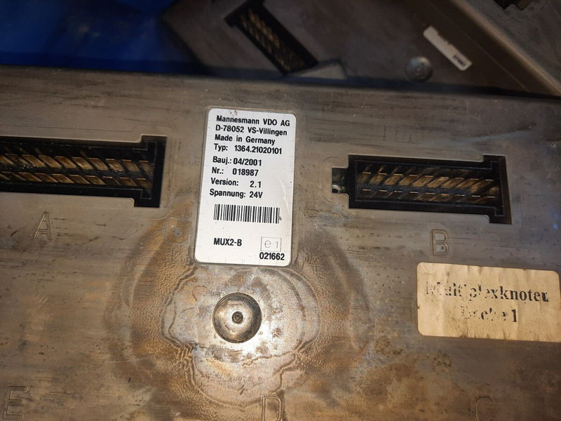 Bloc de gestion MAN ZR2-BS - VDO D78052 VS: photos 7