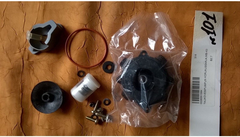 Mercedes-Benz O405 - Pièces de rechange: photos 1 Mercedes-Benz O405 - Pièces de rechange: photos 1