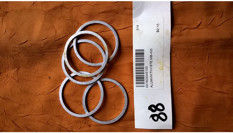 Mercedes-Benz O405 - Pièces de rechange: photos 4 Mercedes-Benz O405 - Pièces de rechange: photos 4