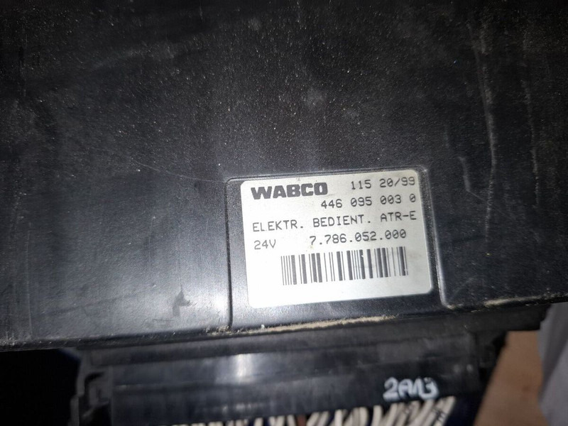 Wabco 4460550520.\FLO Control 22123A24\0839W3 - Bloc de gestion: photos 5 Wabco 4460550520.\FLO Control 22123A24\0839W3 - Bloc de gestion: photos 5