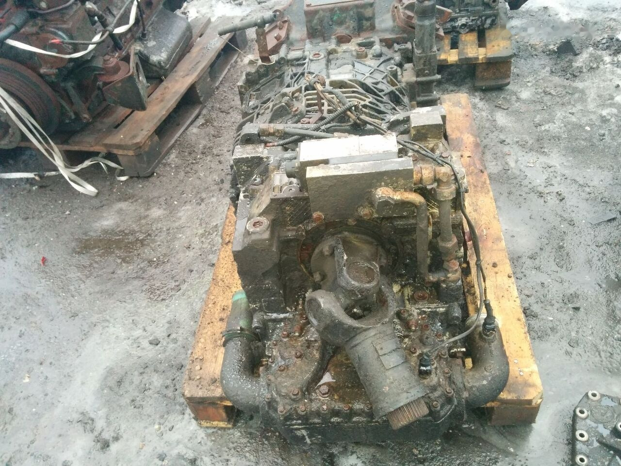 ZF S6 85+GV80/ S6 90 + GV90 Setra 315 - Boîte de vitesse pour Bus: photos 4 ZF S6 85+GV80/ S6 90 + GV90 Setra 315 - Boîte de vitesse pour Bus: photos 4