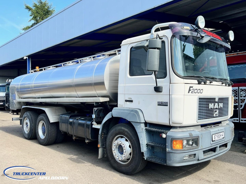 MAN 26.403 Manuel, Retarder, Reduction axle, 14250 liter - Camion citerne: photos 1 MAN 26.403 Manuel, Retarder, Reduction axle, 14250 liter - Camion citerne: photos 1