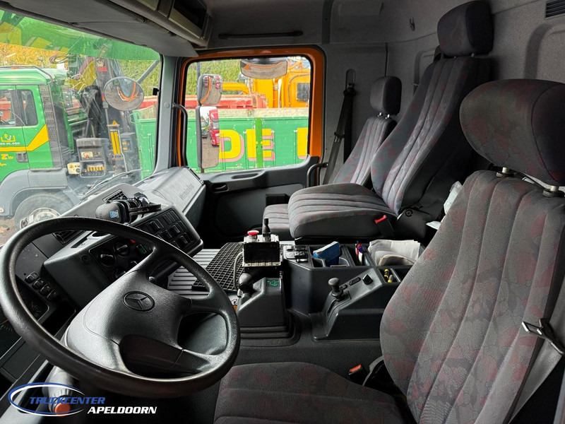 Mercedes-Benz Actros 1831 4x4 Naafreductie, Bladgeveerd, EPS, Originele kilometerstand! - Camion benne: photos 5 Mercedes-Benz Actros 1831 4x4 Naafreductie, Bladgeveerd, EPS, Originele kilometerstand! - Camion benne: photos 5