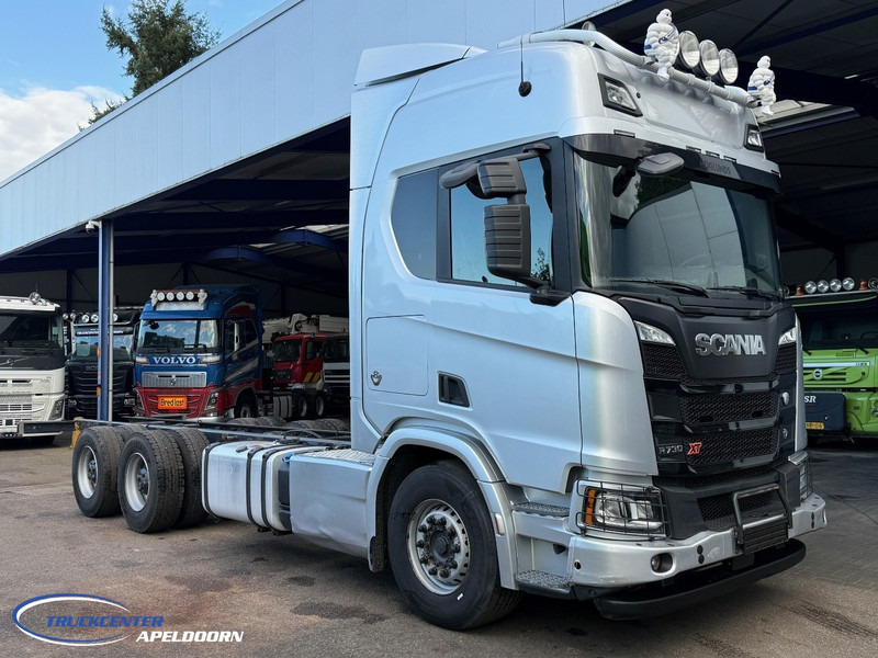 Scania R730 XT NGS V8 6x4 Naafreductie, Retarder, PTO - Châssis cabine: photos 1 Scania R730 XT NGS V8 6x4 Naafreductie, Retarder, PTO - Châssis cabine: photos 1