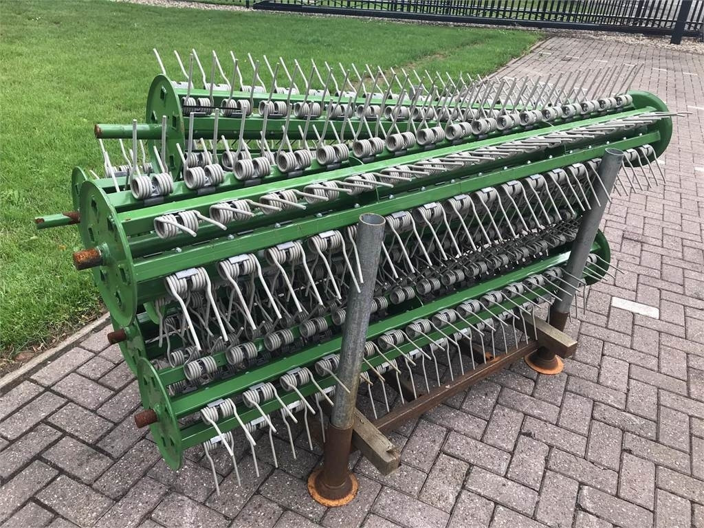 Krone Pick-up nieuw zonder beugels - Accessoire aux ensileuses: photos 4 Krone Pick-up nieuw zonder beugels - Accessoire aux ensileuses: photos 4