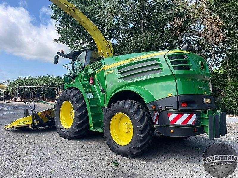 John Deere 8400 - Machine agricole: photos 4 John Deere 8400 - Machine agricole: photos 4