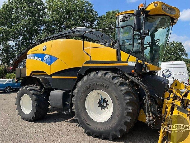 New Holland FR 9090 - Machine agricole: photos 5 New Holland FR 9090 - Machine agricole: photos 5