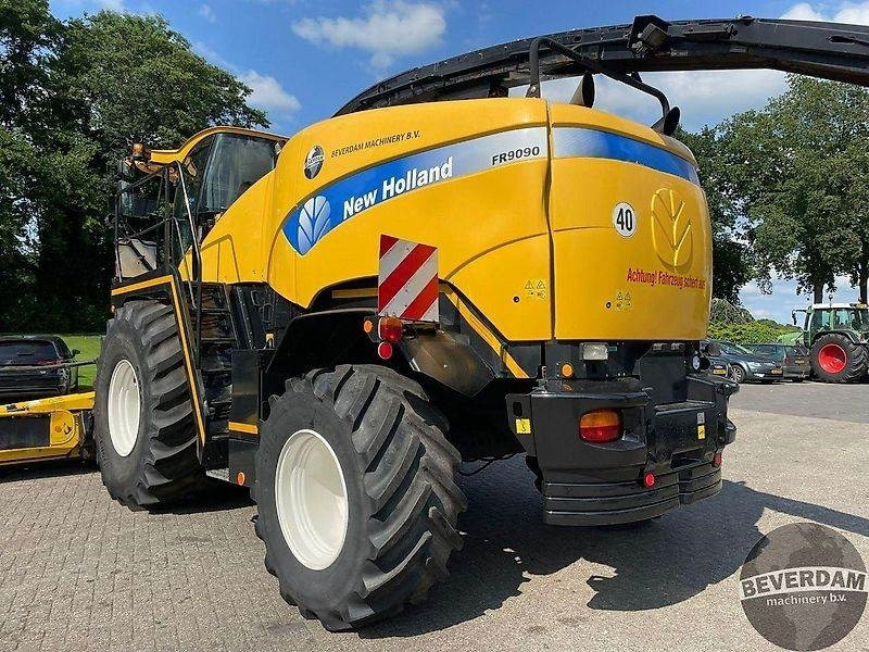 New Holland FR 9090 - Machine agricole: photos 3 New Holland FR 9090 - Machine agricole: photos 3