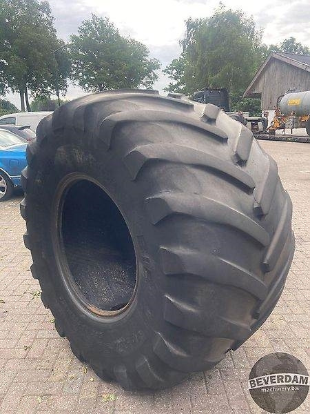 Michelin MEGA BIB 1050/50R32 - Pneu pour Machine agricole: photos 5 Michelin MEGA BIB 1050/50R32 - Pneu pour Machine agricole: photos 5