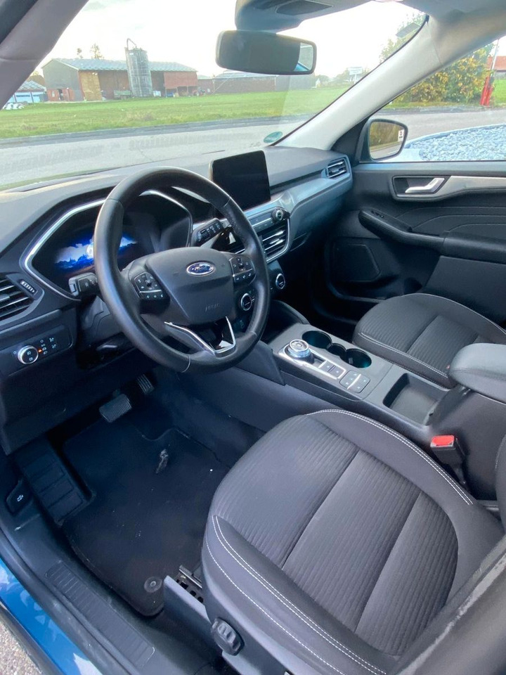 Ford Kuga Titanium 4X4 AWD - SUV: photos 3 Ford Kuga Titanium 4X4 AWD - SUV: photos 3