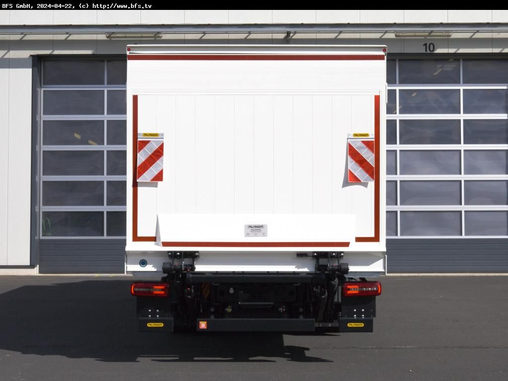 MAN TGL (TG3) 12.220 4x2 BL CH - Camion fourgon: photos 4 MAN TGL (TG3) 12.220 4x2 BL CH - Camion fourgon: photos 4