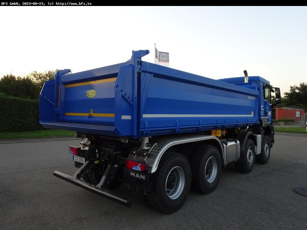 MAN TGS (TG3) 35.520 8x4 BB CH Bordmatik links, 3-Se - Camion benne: photos 2 MAN TGS (TG3) 35.520 8x4 BB CH Bordmatik links, 3-Se - Camion benne: photos 2