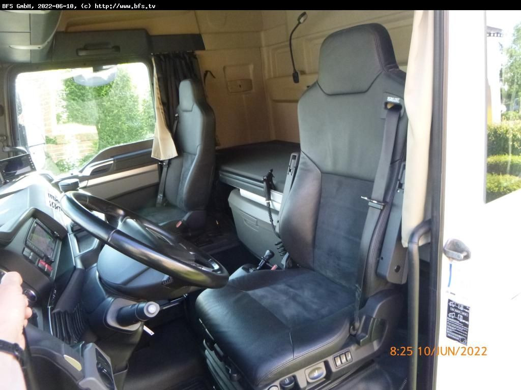 MAN TGX 18.500 4x2 BLS Leder, Hydraulik - Tracteur routier: photos 4 MAN TGX 18.500 4x2 BLS Leder, Hydraulik - Tracteur routier: photos 4