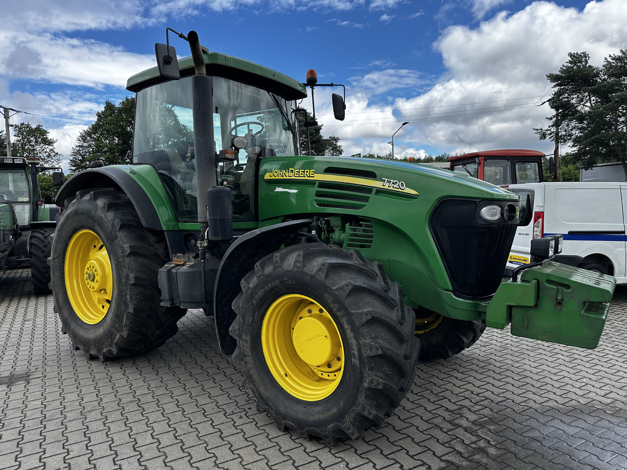 John Deere 7720 PowerQuad - Tracteur agricole: photos 2 John Deere 7720 PowerQuad - Tracteur agricole: photos 2
