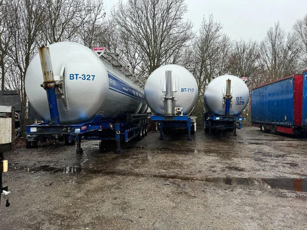 Atcomex 13 UNITS - 3 AXLE KIPPER BULK 1 COMP. 60 - Citerne pulvérulente: photos 1 Atcomex 13 UNITS - 3 AXLE KIPPER BULK 1 COMP. 60 - Citerne pulvérulente: photos 1