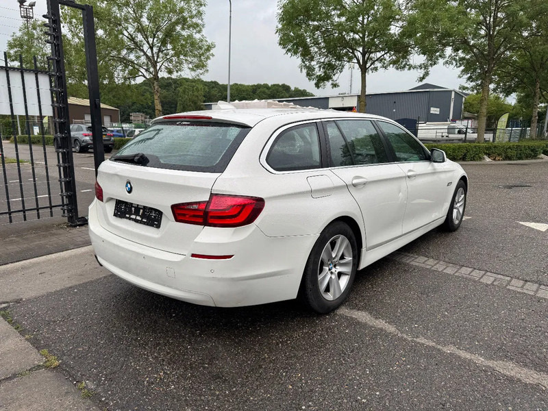 BMW 5 Serie 525D AUTOMATIC NAVI STATION - Voiture: photos 5 BMW 5 Serie 525D AUTOMATIC NAVI STATION - Voiture: photos 5