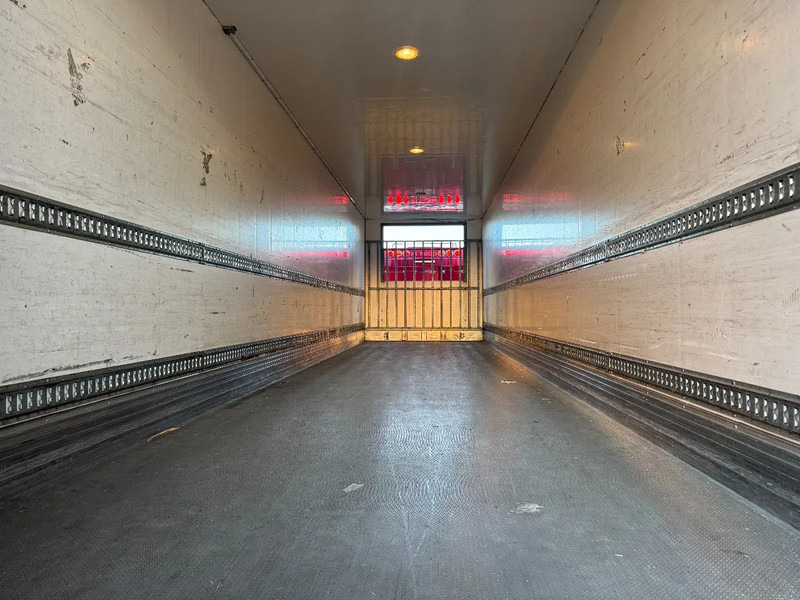 Chereau 2 AS - SAF - ISOLATED BOX + DHOLLANDIA LIFT 2.000 KG - Semi-remorque fourgon: photos 5 Chereau 2 AS - SAF - ISOLATED BOX + DHOLLANDIA LIFT 2.000 KG - Semi-remorque fourgon: photos 5