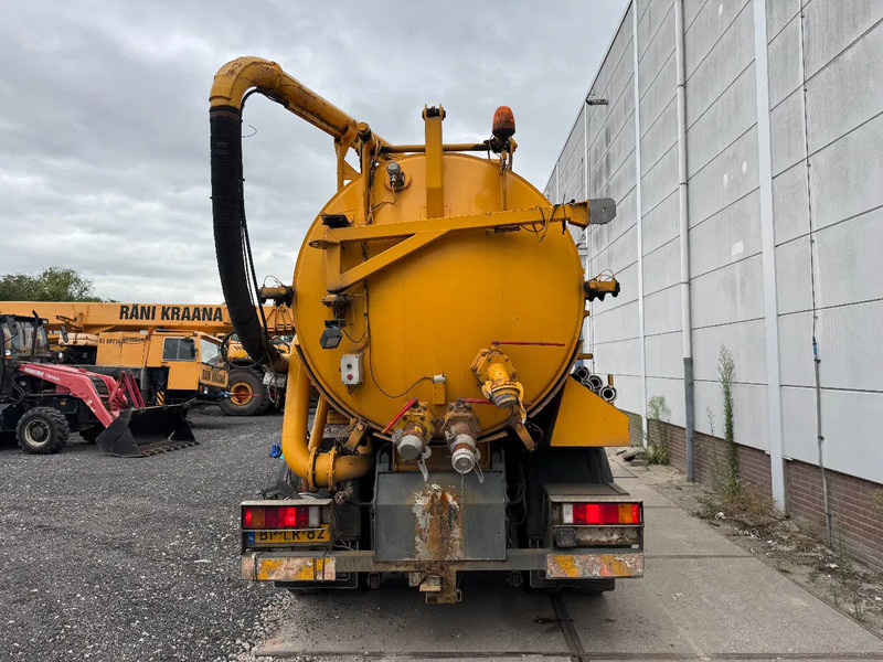 DAF CF 75.250 6X2 EURO 3 VACUUM CLEANER - Camion hydrocureur: photos 5 DAF CF 75.250 6X2 EURO 3 VACUUM CLEANER - Camion hydrocureur: photos 5