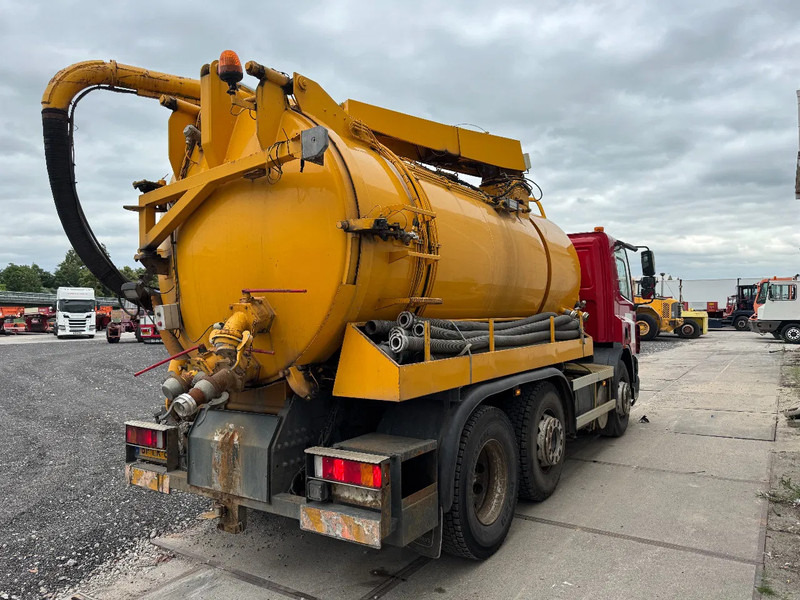 DAF CF 75.250 6X2 EURO 3 VACUUM CLEANER - Camion hydrocureur: photos 4 DAF CF 75.250 6X2 EURO 3 VACUUM CLEANER - Camion hydrocureur: photos 4