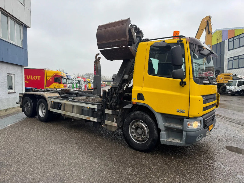 DAF CF 75.310 6X2 EURO 5 HMF 1244 Z2 + REMOTE + HIAB 17T HOOK - crédit-bail DAF CF 75.310 6X2 EURO 5 HMF 1244 Z2 + REMOTE + HIAB 17T HOOK: photos 12
