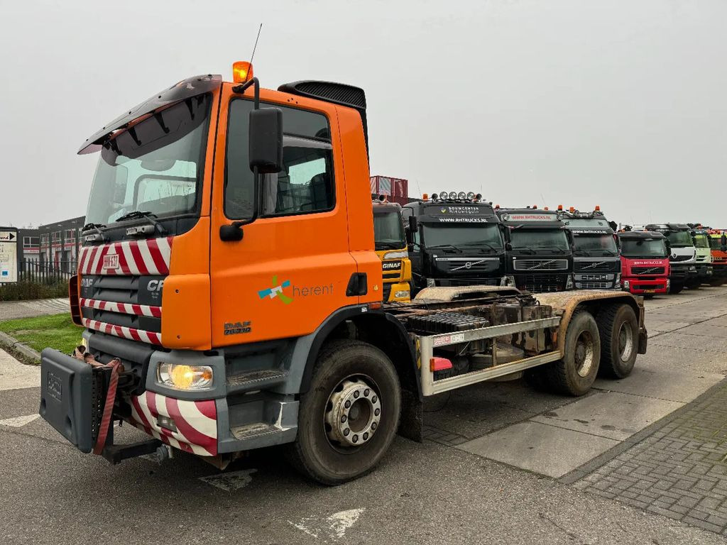 DAF CF 75.310 6X4 EURO 3 FULL STEEL MANUAL GEARBOX - Châssis cabine: photos 1 DAF CF 75.310 6X4 EURO 3 FULL STEEL MANUAL GEARBOX - Châssis cabine: photos 1
