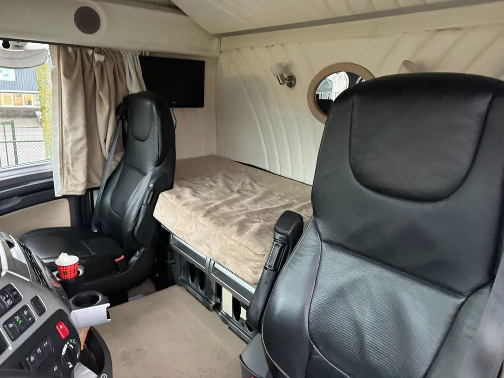 DAF XF 510 6X2 + KELBERG HANGER EURO 6 ZEPRO + REMOT  - crédit-bail DAF XF 510 6X2 + KELBERG HANGER EURO 6 ZEPRO + REMOT: photos 10