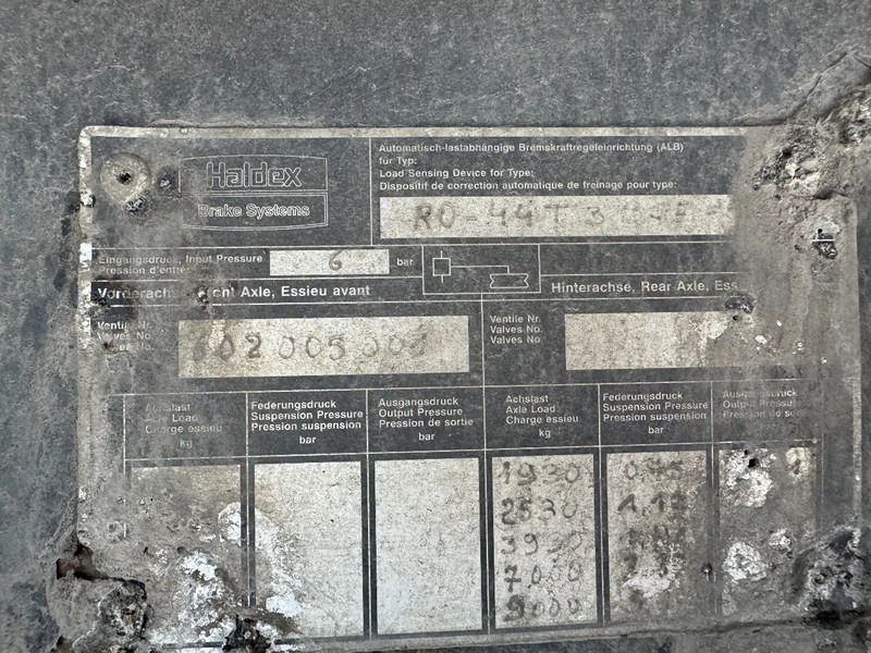 Semi-remorque plateau EKW O4 DA 3X SAF AXLE: photos 9 Semi-remorque plateau EKW O4 DA 3X SAF AXLE: photos 9