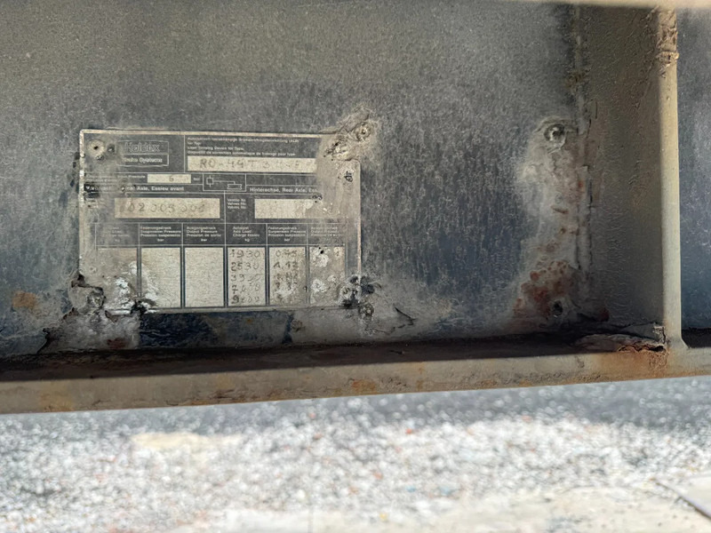 Semi-remorque plateau EKW O4 DA 3X SAF AXLE: photos 10 Semi-remorque plateau EKW O4 DA 3X SAF AXLE: photos 10