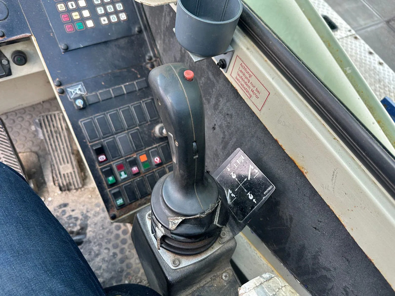 Faun ATF 30-2l 4X4 - crédit-bail Faun ATF 30-2l 4X4: photos 12