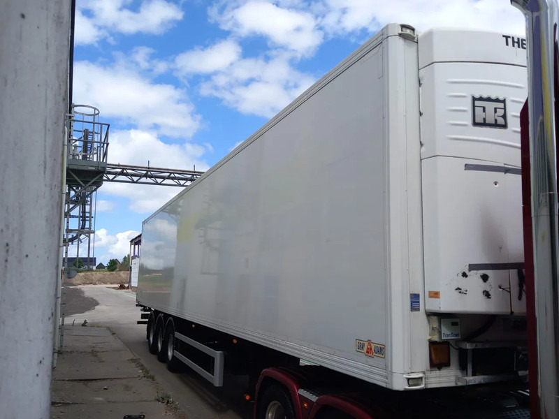 Gray and Adams 6X THERMO KING SLX 200 -13,4X2,5X2,6 METER - BPW DRUM BRAKES - Semi-remorque frigorifique: photos 4 Gray and Adams 6X THERMO KING SLX 200 -13,4X2,5X2,6 METER - BPW DRUM BRAKES - Semi-remorque frigorifique: photos 4