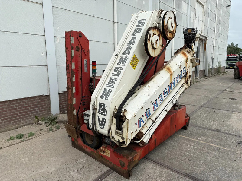 Hiab R330-F4 REMOTE CONTROLE AN STAMPS, HATZ MOTOR - Flèche: photos 1 Hiab R330-F4 REMOTE CONTROLE AN STAMPS, HATZ MOTOR - Flèche: photos 1