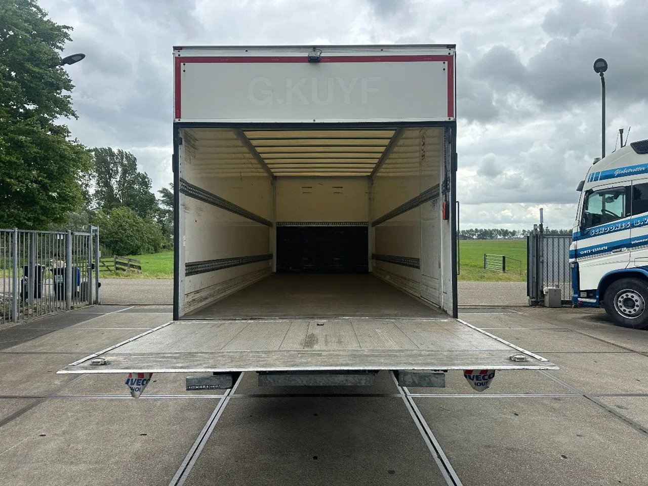 Iveco ML 120 -220 L, DHOLLANDIA LIFT, BOX 730X250X240 - Camion fourgon: photos 5 Iveco ML 120 -220 L, DHOLLANDIA LIFT, BOX 730X250X240 - Camion fourgon: photos 5