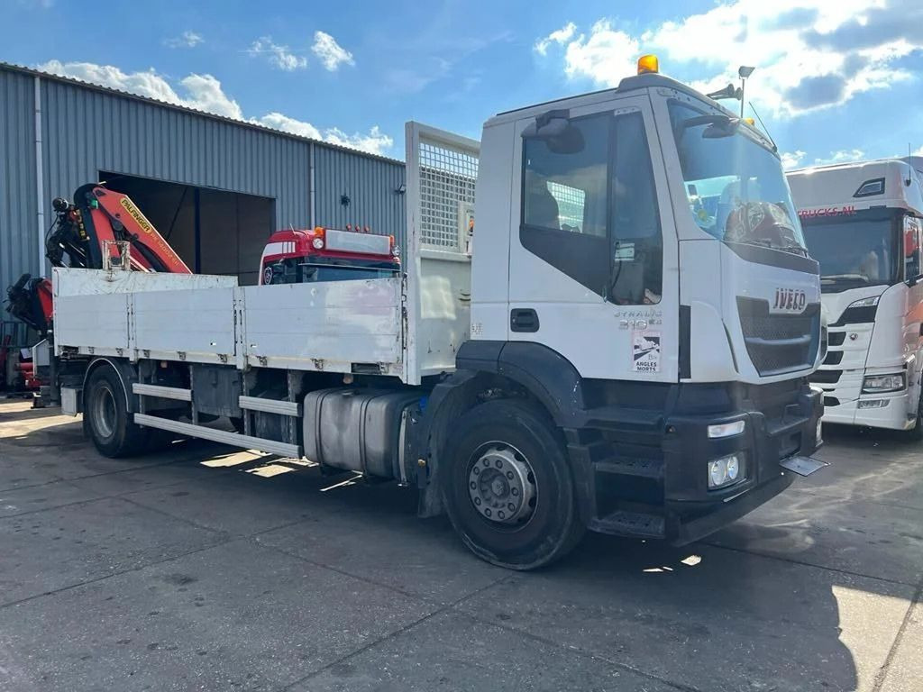 Iveco Stralis 310 PALFINGER PK14002 - MOTOR DEFECT - Camion grue, Camion plateau: photos 3 Iveco Stralis 310 PALFINGER PK14002 - MOTOR DEFECT - Camion grue, Camion plateau: photos 3