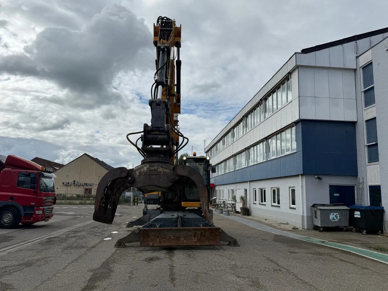 Liebherr LH 24 M LITRONIC DUTCH REGISTRATION LANDBOUW KENTEKEN - Pelle de manutention: photos 3 Liebherr LH 24 M LITRONIC DUTCH REGISTRATION LANDBOUW KENTEKEN - Pelle de manutention: photos 3