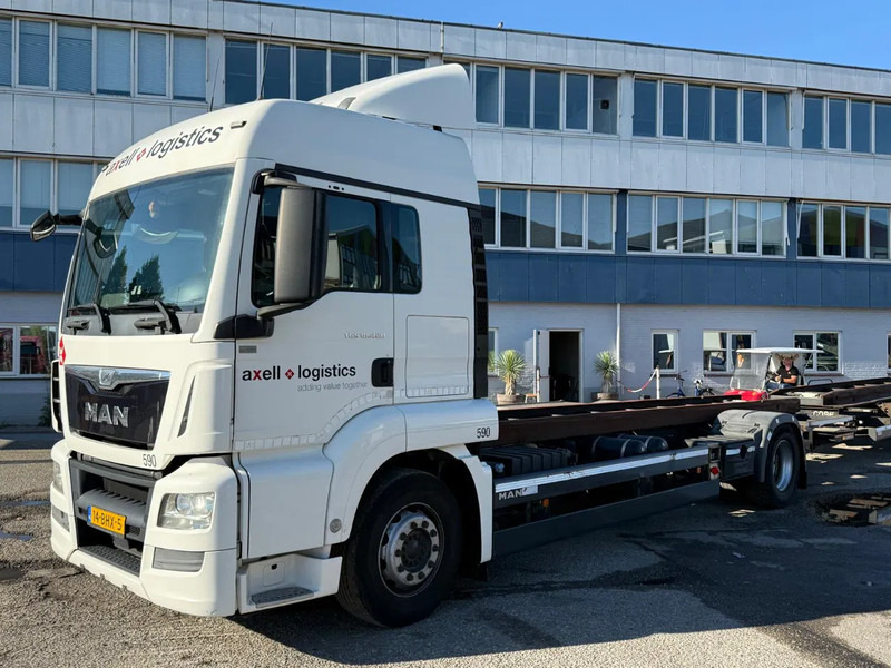 Camion porte-conteneur/ Caisse mobile MAN TGS 18.420 EURO 6 + KRONE 2 AXLE + 2x DHOLLANDIA LIFT: photos 11