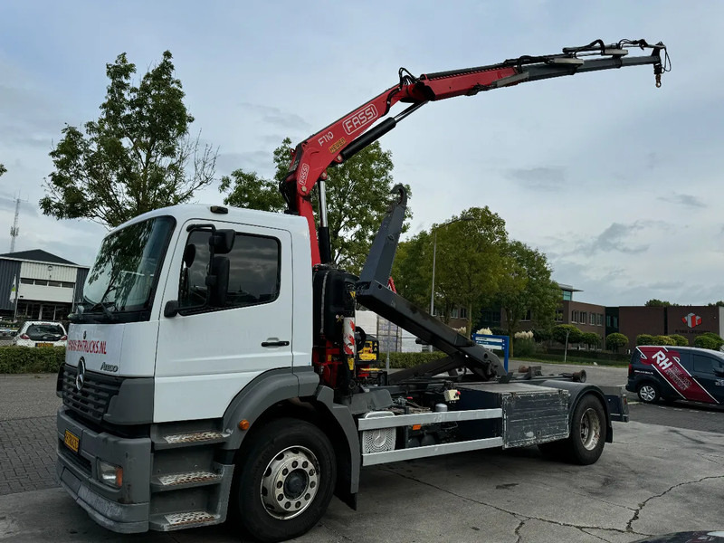 Mercedes-Benz LS 1923 ATEGO + 2011 FASSI F110 + 2011 VDS HOOKLIFT - Camion ampliroll, Camion grue: photos 1 Mercedes-Benz LS 1923 ATEGO + 2011 FASSI F110 + 2011 VDS HOOKLIFT - Camion ampliroll, Camion grue: photos 1