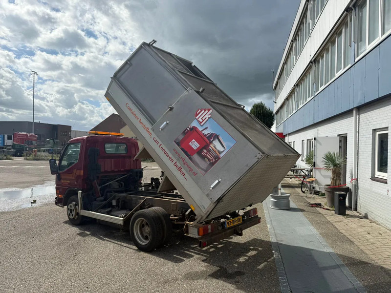 Mitsubishi Canter FE534 + AIRCONDITIONG! - Benne à ordures ménagères: photos 5 Mitsubishi Canter FE534 + AIRCONDITIONG! - Benne à ordures ménagères: photos 5