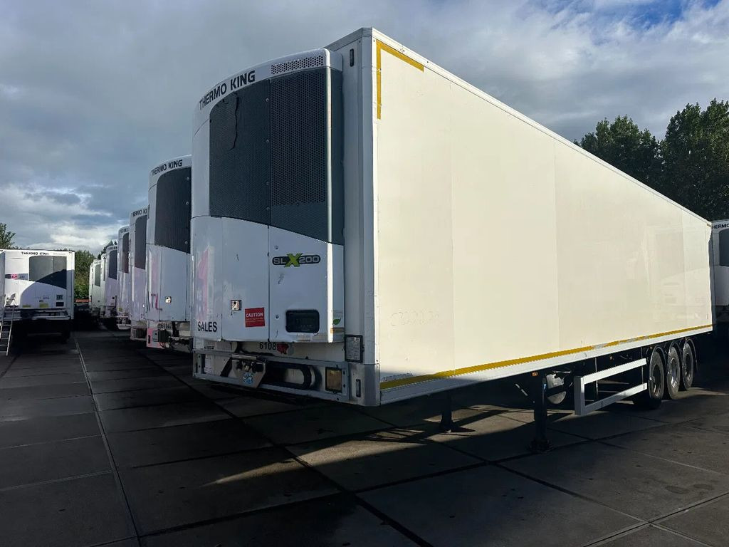 Montracon 10 X THERMO KING SLX 200 -13,4X2,5X2,6 - Semi-remorque frigorifique: photos 1 Montracon 10 X THERMO KING SLX 200 -13,4X2,5X2,6 - Semi-remorque frigorifique: photos 1