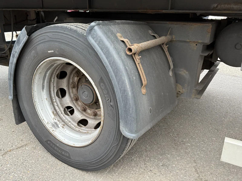 Renders + CARRIER VECTOR 1850 + DHOLLANDIA LIFT - crédit-bail Renders + CARRIER VECTOR 1850 + DHOLLANDIA LIFT: photos 20