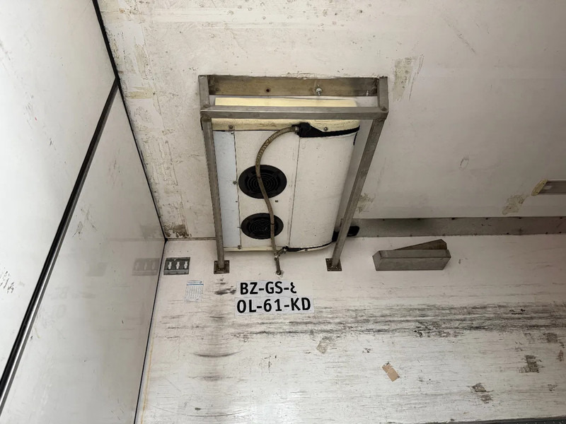 Renders + CARRIER VECTOR 1850 + DHOLLANDIA LIFT - crédit-bail Renders + CARRIER VECTOR 1850 + DHOLLANDIA LIFT: photos 11