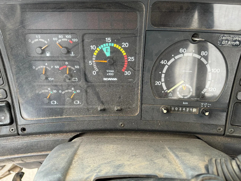 Camion plateau, Camion grue Scania P124-360 6X4 EURO 2 HIAB 200 C-5 ALL 2000: photos 19