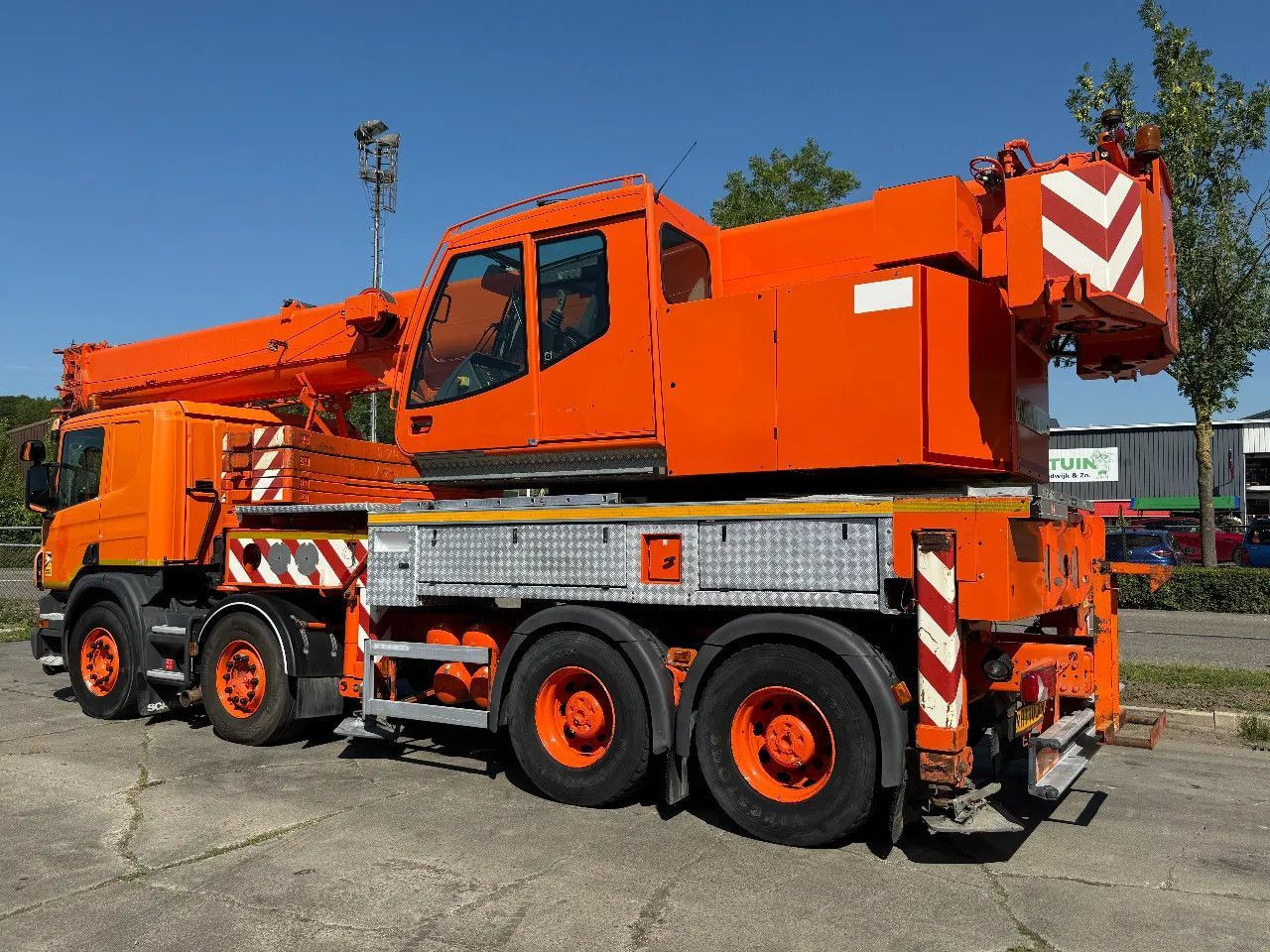 Scania P380 8X4 + FAUN HK40 + FLYJIB + BALLASTBL. 6,9 T - Camion grue: photos 4 Scania P380 8X4 + FAUN HK40 + FLYJIB + BALLASTBL. 6,9 T - Camion grue: photos 4