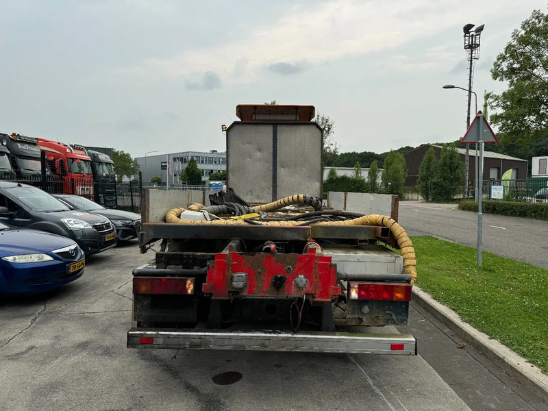 Scania R143-500 V8 6X4 + MANUAL GEARBOX - Camion plateau: photos 5 Scania R143-500 V8 6X4 + MANUAL GEARBOX - Camion plateau: photos 5