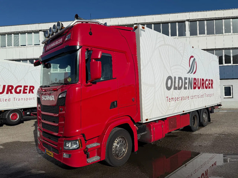 Scania S520 V8, 6X2, INTARDER, COMPLEET 2018 - Camion frigorifique: photos 1 Scania S520 V8, 6X2, INTARDER, COMPLEET 2018 - Camion frigorifique: photos 1