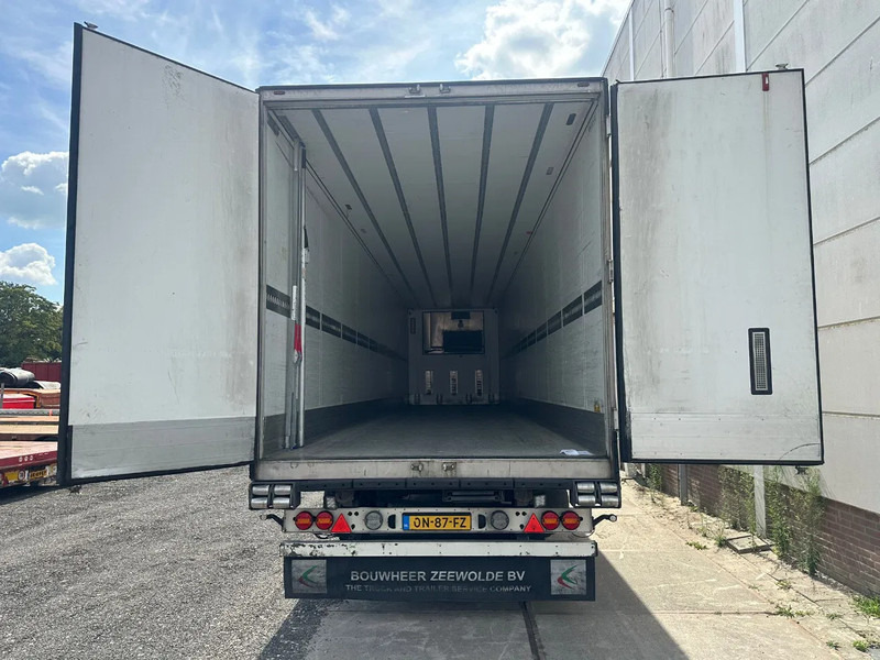Semi-remorque frigorifique Schmitz Cargobull SCB*S3B THERMO KING SLX300E 3 AXLE: photos 10 Semi-remorque frigorifique Schmitz Cargobull SCB*S3B THERMO KING SLX300E 3 AXLE: photos 10
