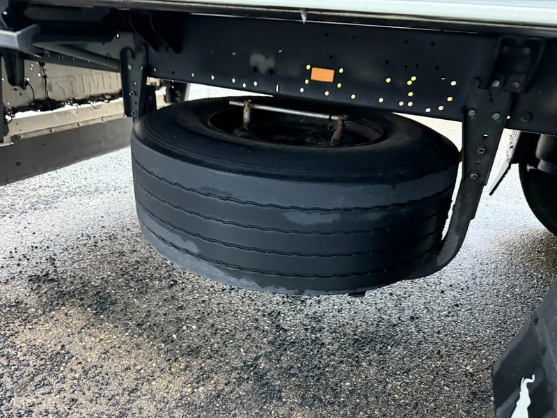 Semi-remorque frigorifique Schmitz Cargobull SKO24 + THERMOKING SLX 300 D&E: photos 9 Semi-remorque frigorifique Schmitz Cargobull SKO24 + THERMOKING SLX 300 D&E: photos 9